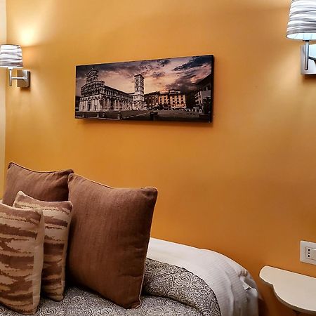 Residenza Fillanfi Otel Lucca Oda fotoğraf